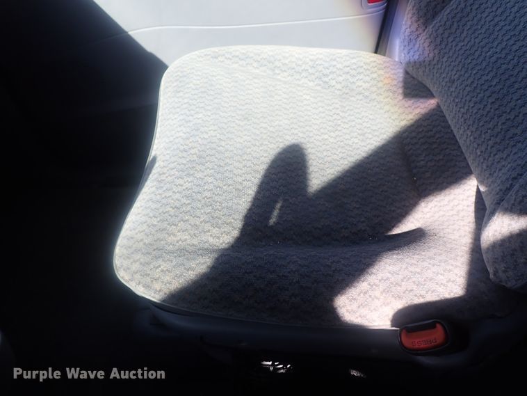 image for item DG2974 1998 Dodge Grand Caravan SE  handicap accessible van