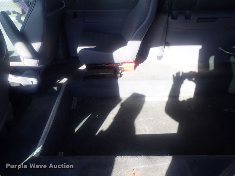 image for item DG2974 1998 Dodge Grand Caravan SE  handicap accessible van