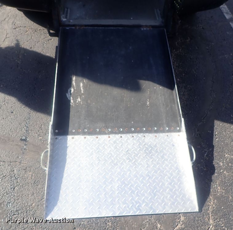 image for item DG2974 1998 Dodge Grand Caravan SE  handicap accessible van