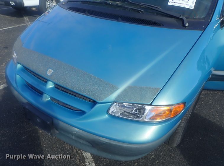 image for item DG2974 1998 Dodge Grand Caravan SE  handicap accessible van