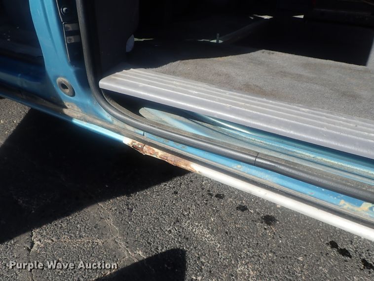 image for item DG2974 1998 Dodge Grand Caravan SE  handicap accessible van