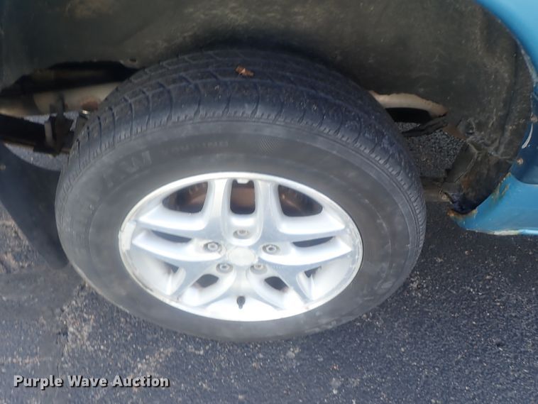 image for item DG2974 1998 Dodge Grand Caravan SE  handicap accessible van