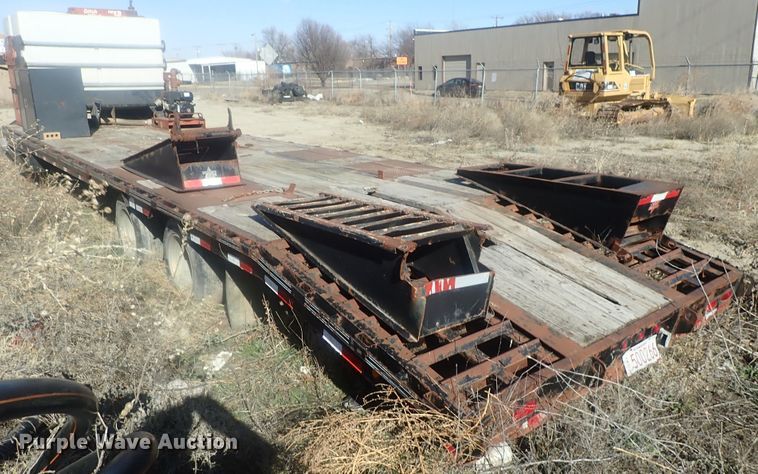 image for item DG2977 2010 Big Tex  equipment trailer
