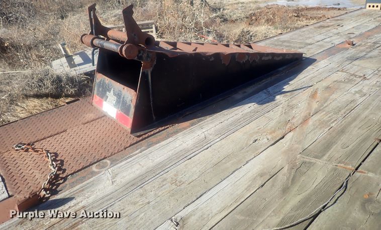 image for item DG2977 2010 Big Tex  equipment trailer