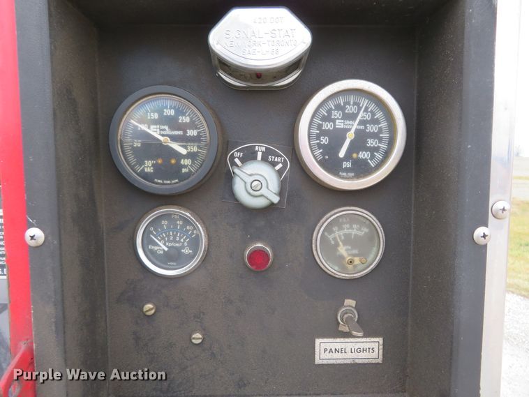 image for item DI3996 1993 Ford F350  brush fire truck