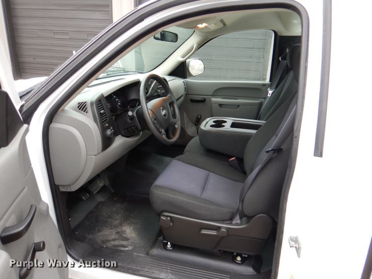 image for item DJ0366 2011 Chevrolet Silverado 1500  pickup truck