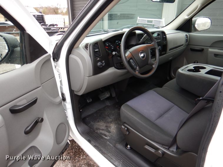 image for item DJ0366 2011 Chevrolet Silverado 1500  pickup truck