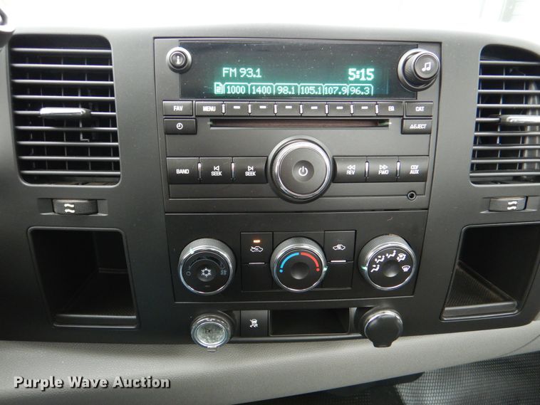 image for item DJ0366 2011 Chevrolet Silverado 1500  pickup truck