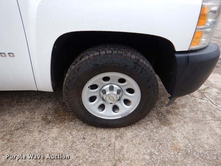 image for item DJ0366 2011 Chevrolet Silverado 1500  pickup truck