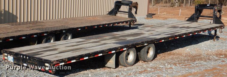 image for item DJ0370 2016 Big Tex 22GN  equipment trailer