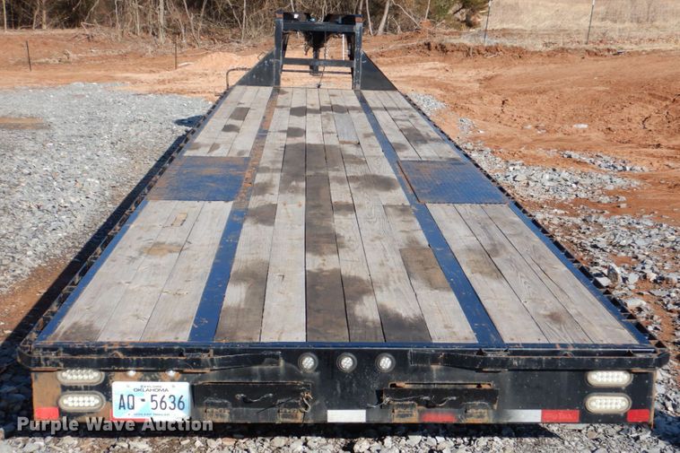 image for item DJ0370 2016 Big Tex 22GN  equipment trailer