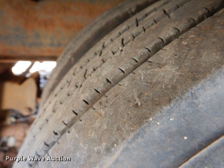 image for item DJ0370 2016 Big Tex 22GN  equipment trailer