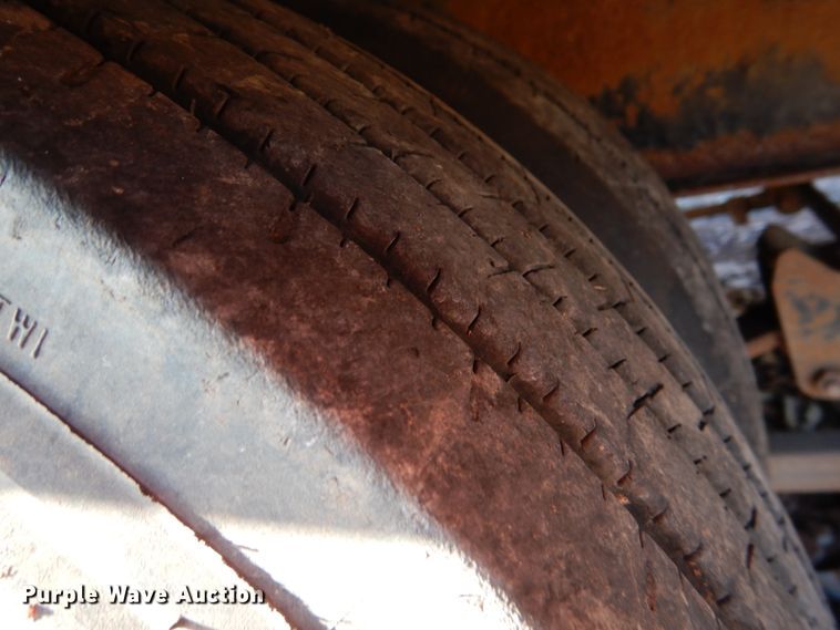 image for item DJ0370 2016 Big Tex 22GN  equipment trailer