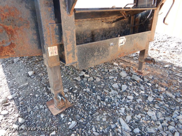 image for item DJ0371 2016 Big Tex 22GN-40  equipment trailer