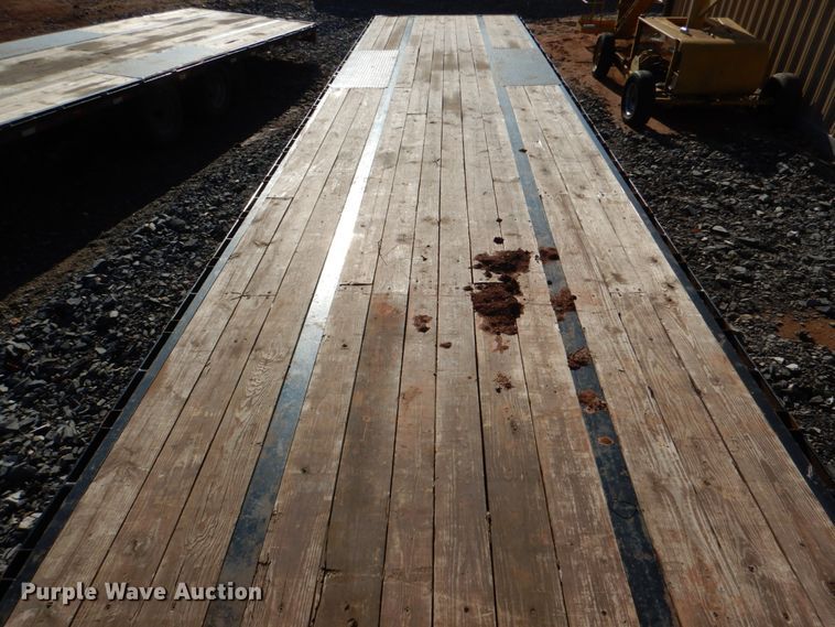 image for item DJ0371 2016 Big Tex 22GN-40  equipment trailer