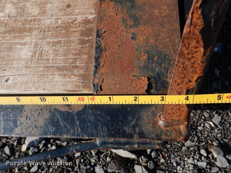 image for item DJ0371 2016 Big Tex 22GN-40  equipment trailer