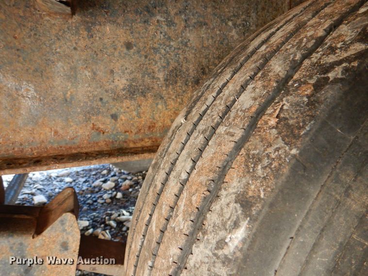 image for item DJ0371 2016 Big Tex 22GN-40  equipment trailer