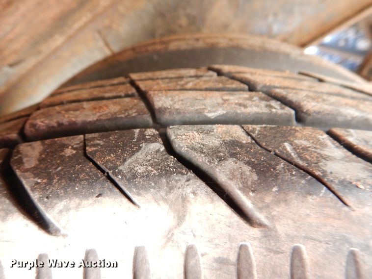 image for item DJ0371 2016 Big Tex 22GN-40  equipment trailer