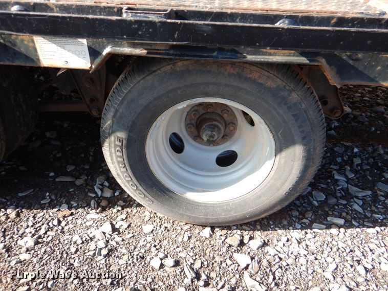 image for item DJ0371 2016 Big Tex 22GN-40  equipment trailer