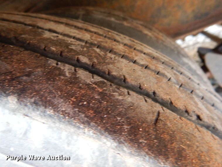 image for item DJ0371 2016 Big Tex 22GN-40  equipment trailer