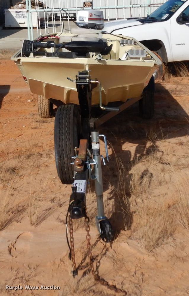 image for item DJ8153 1981 Duracraft  boat