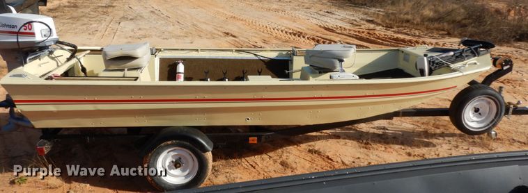 image for item DJ8153 1981 Duracraft  boat