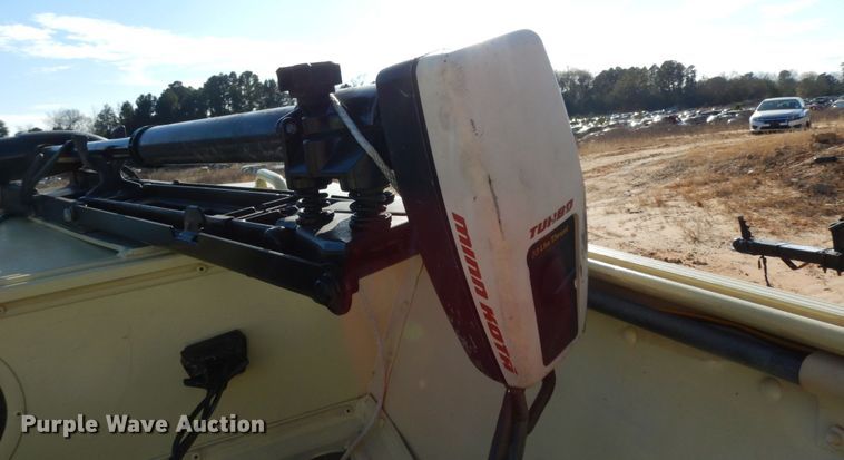 image for item DJ8153 1981 Duracraft  boat