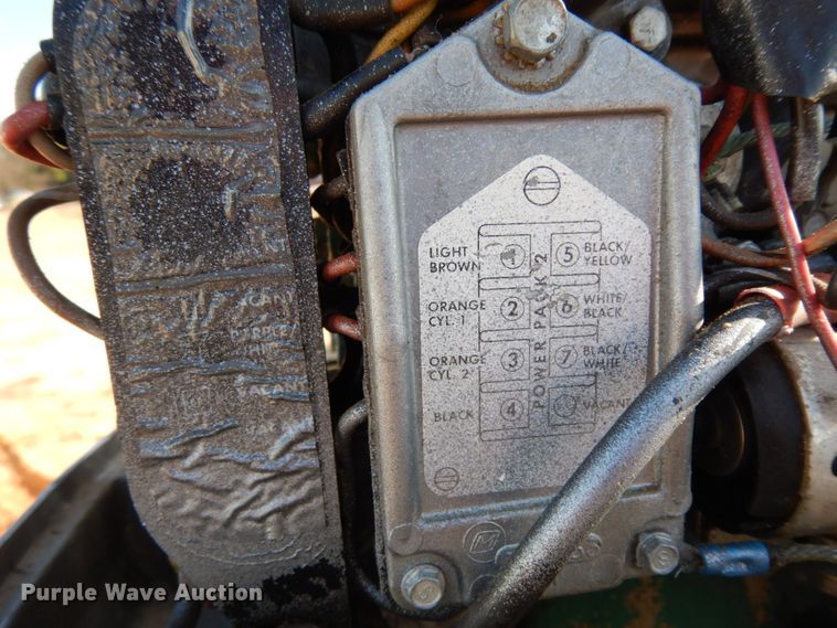 image for item DJ8153 1981 Duracraft  boat