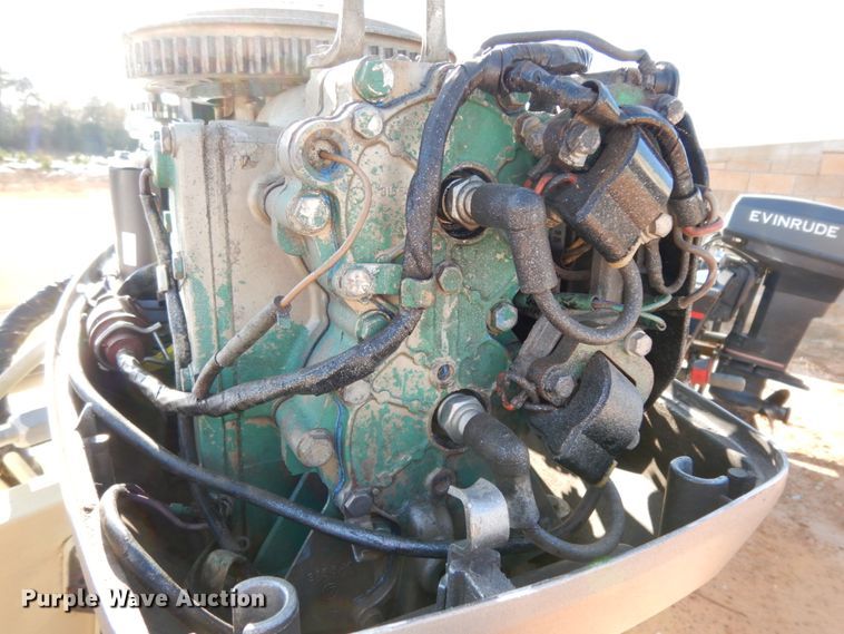 image for item DJ8153 1981 Duracraft  boat