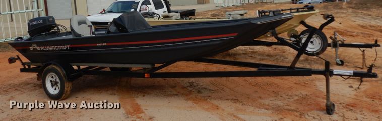 image for item DJ8154 1990 Alumacraft Angler  boat