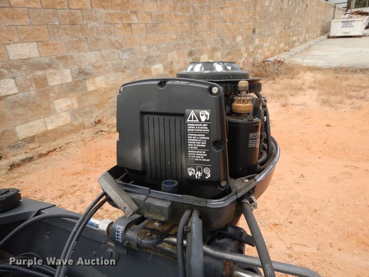 image for item DJ8154 1990 Alumacraft Angler  boat