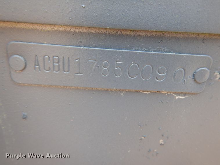 image for item DJ8154 1990 Alumacraft Angler  boat