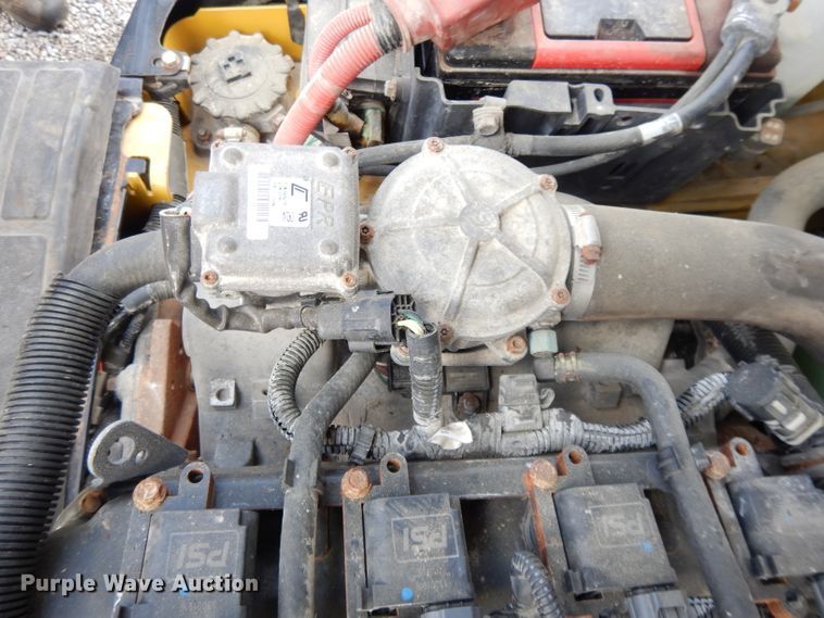 image for item DL2627 2017 Yale GLP050VXNDAE086  forklift