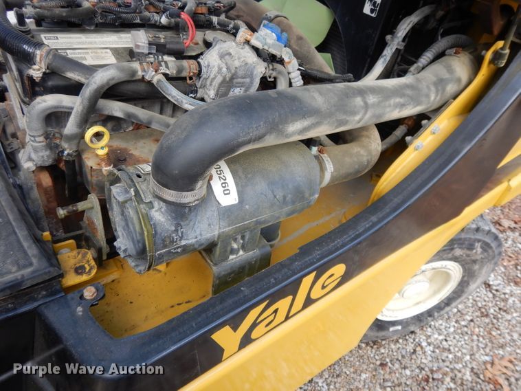 image for item DL2627 2017 Yale GLP050VXNDAE086  forklift