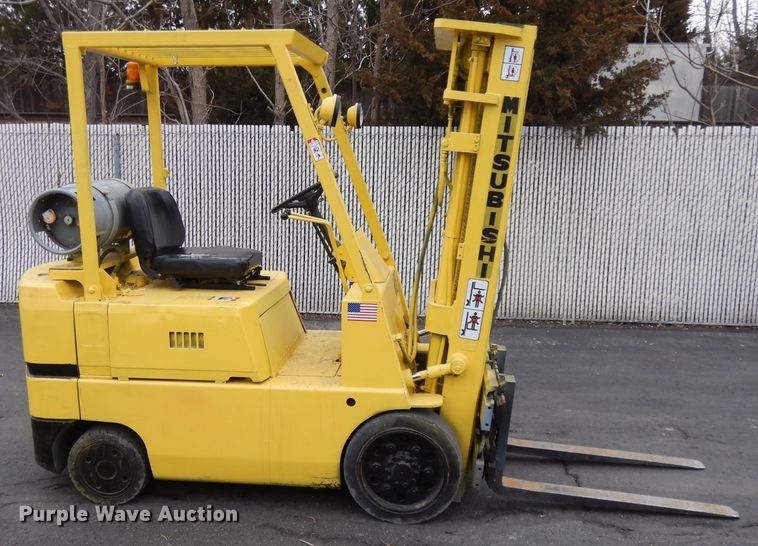 image for item DL2644 Mitsubishi FGC25  forklift