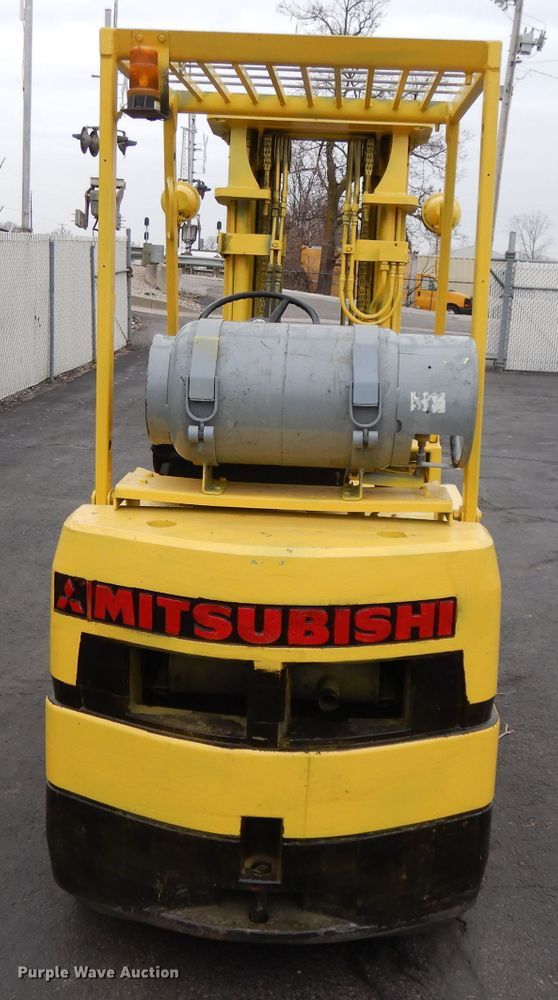image for item DL2644 Mitsubishi FGC25  forklift