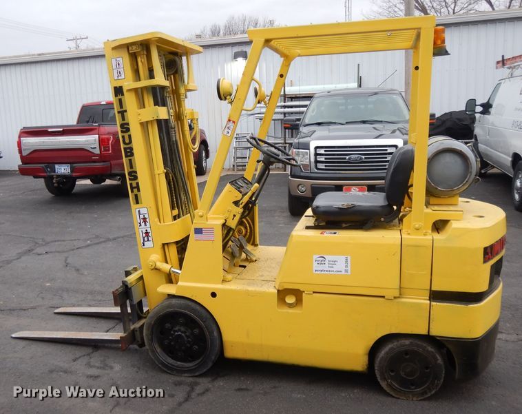 image for item DL2644 Mitsubishi FGC25  forklift
