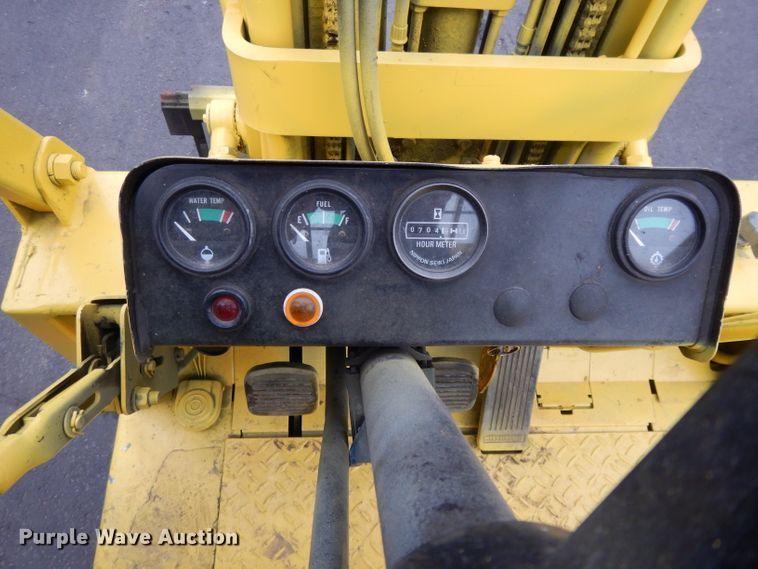 image for item DL2644 Mitsubishi FGC25  forklift