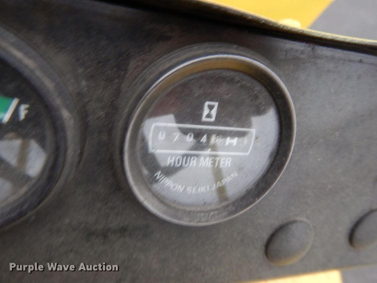 image for item DL2644 Mitsubishi FGC25  forklift