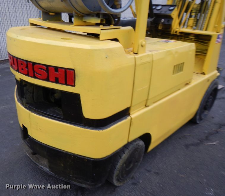 image for item DL2644 Mitsubishi FGC25  forklift