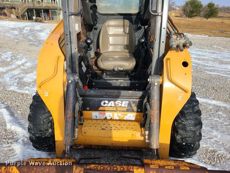image for item FW9618 2012 Case SR175  skid steer loader