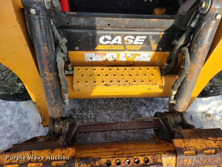 image for item FW9618 2012 Case SR175  skid steer loader