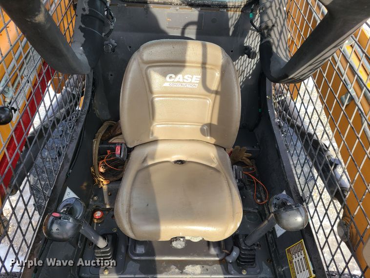 image for item FW9618 2012 Case SR175  skid steer loader