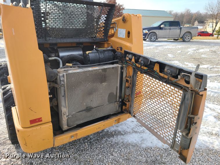 image for item FW9618 2012 Case SR175  skid steer loader