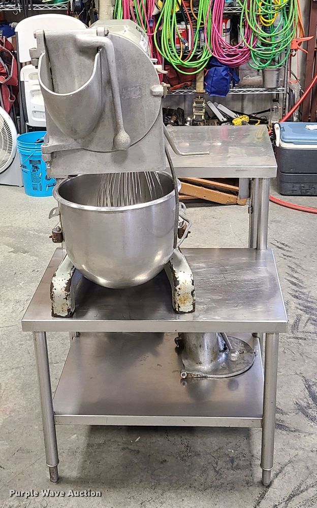 image for item FW9619 Hobart A200  mixer