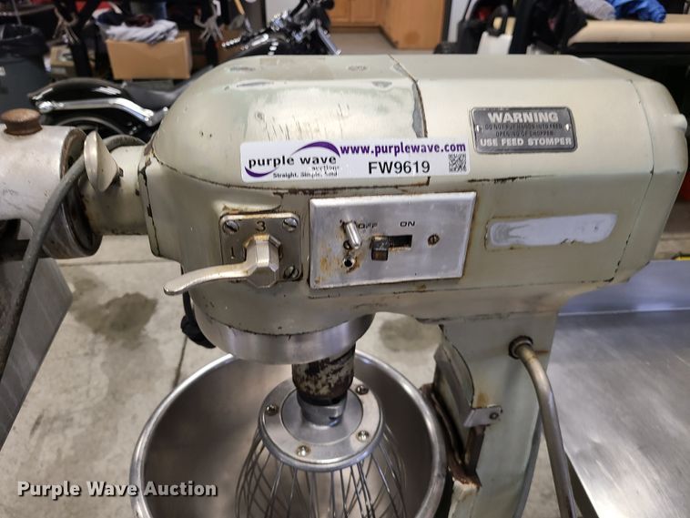 image for item FW9619 Hobart A200  mixer