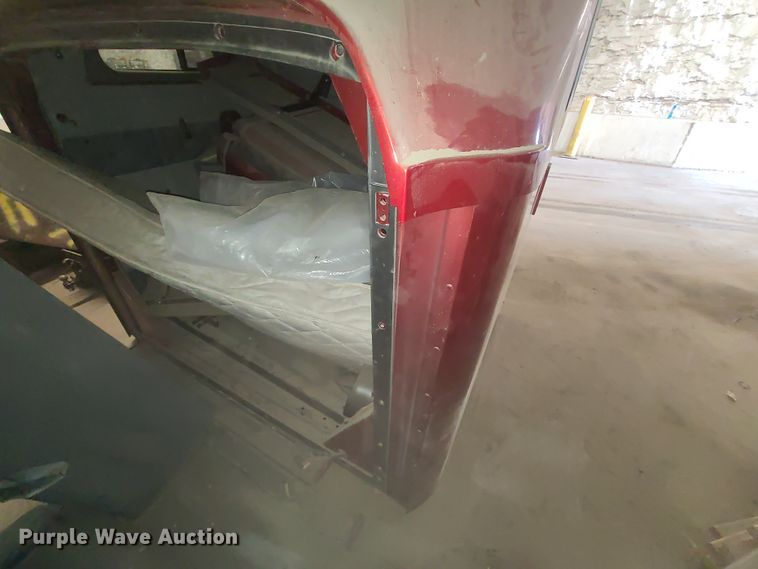 image for item FW9627 Sleeper