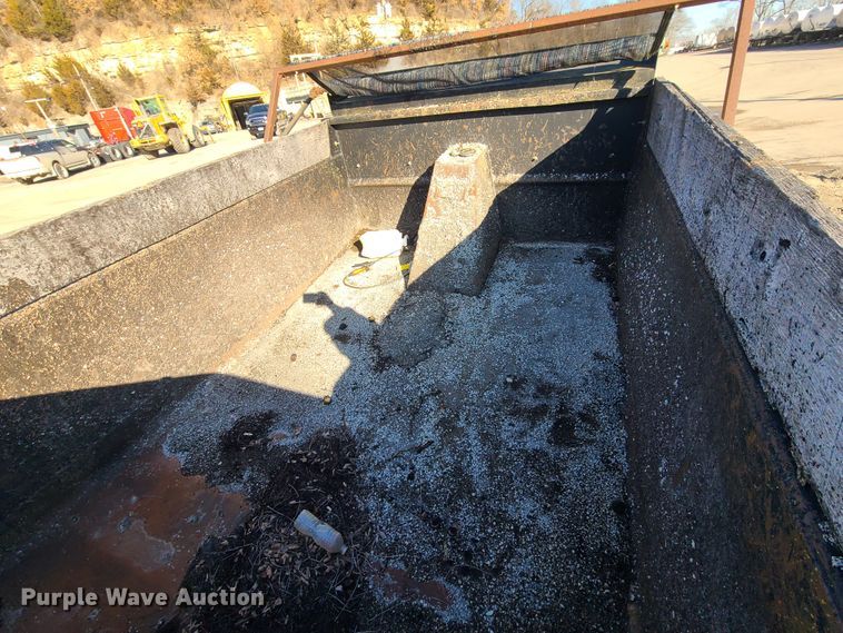 image for item FW9629 Galion-Godwin 400T-10 dump bed