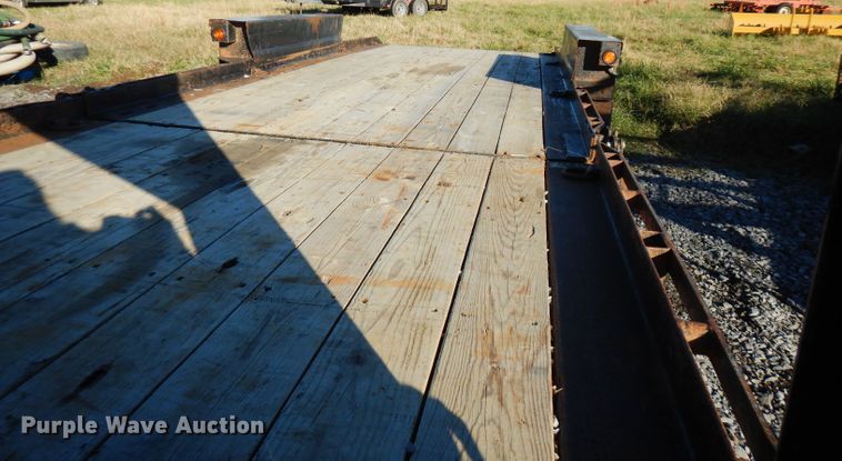 image for item FW9946 2015 Belshe TB15 tilt deck equipment trailer