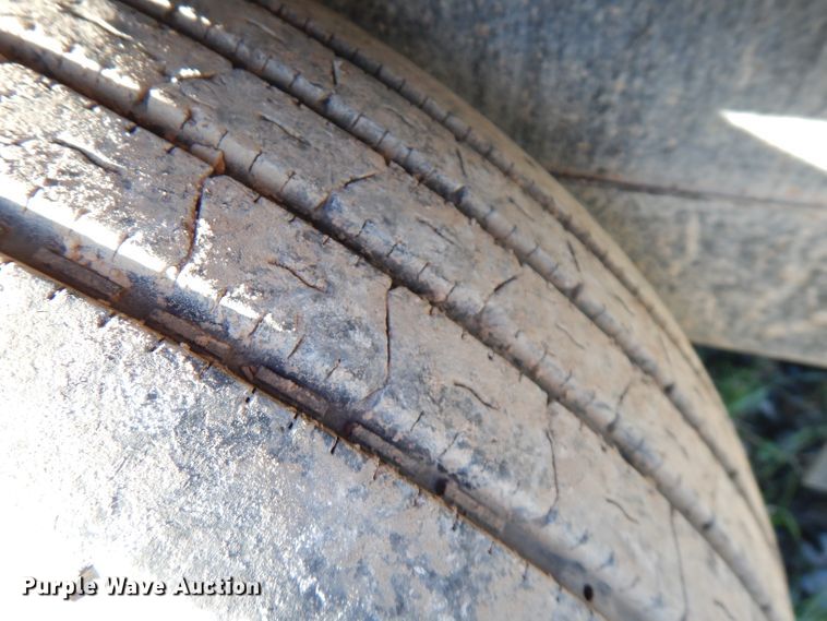 image for item FW9946 2015 Belshe TB15 tilt deck equipment trailer